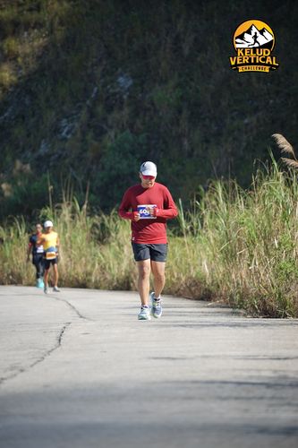 Race photo from Kelud Vertical Challenge 2024