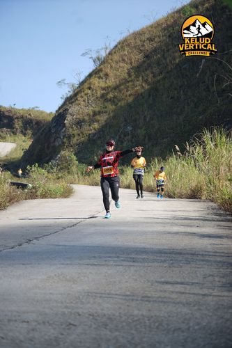Race photo from Kelud Vertical Challenge 2024
