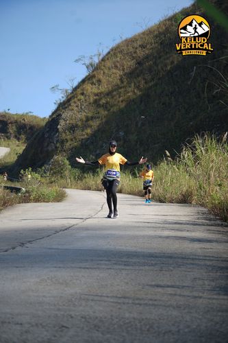 Race photo from Kelud Vertical Challenge 2024