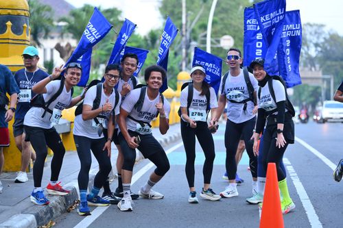 Race photo from KEMLU RUN 2025