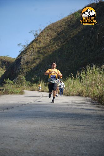 Race photo from Kelud Vertical Challenge 2024