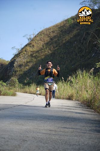 Race photo from Kelud Vertical Challenge 2024