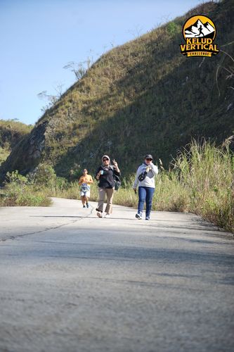 Race photo from Kelud Vertical Challenge 2024