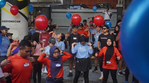 Race photo from Happy One Decade Unpad Runner