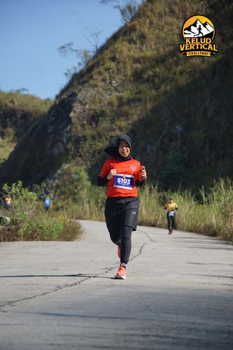 Race photo from Kelud Vertical Challenge 2024