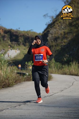 Race photo from Kelud Vertical Challenge 2024
