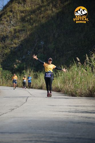 Race photo from Kelud Vertical Challenge 2024