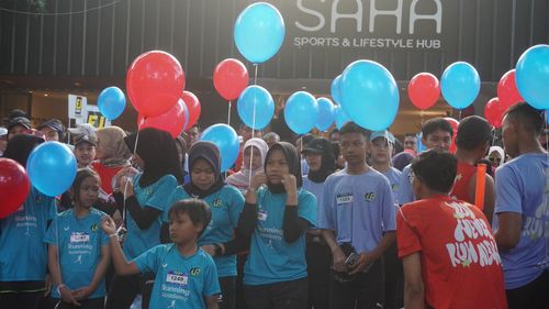 Race photo from Happy One Decade Unpad Runner