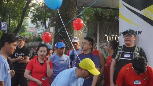 Race photo from Happy One Decade Unpad Runner