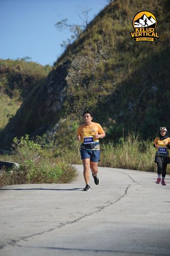 Race photo from Kelud Vertical Challenge 2024