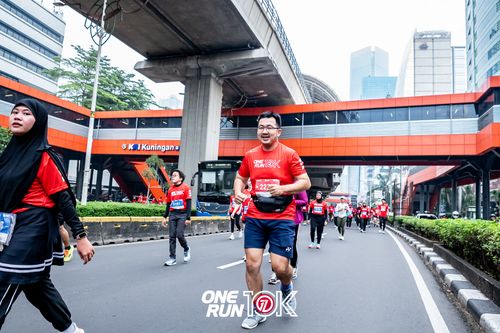Race photo from ONE RUN 10K 2025