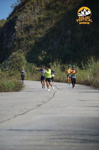 Race photo from Kelud Vertical Challenge 2024