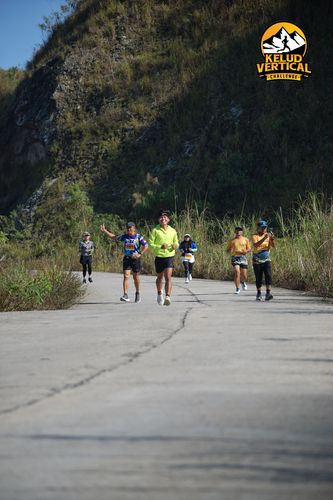 Race photo from Kelud Vertical Challenge 2024