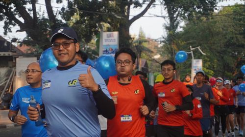 Race photo from Happy One Decade Unpad Runner