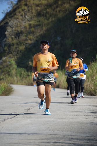 Race photo from Kelud Vertical Challenge 2024