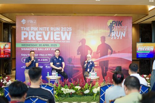 Race photo from PIK NITE RUN VIBES