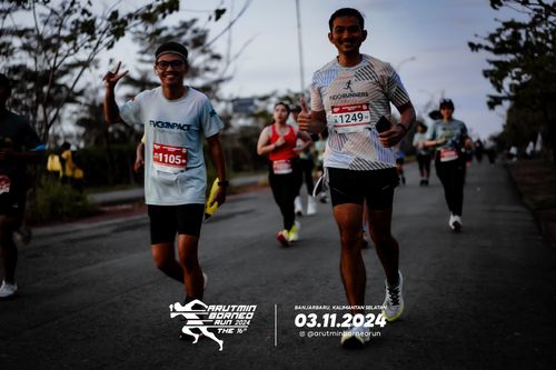 Race photo from Arutmin Borneo Run 2024