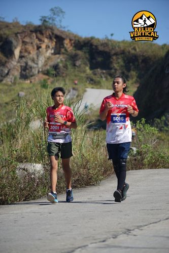 Race photo from Kelud Vertical Challenge 2024