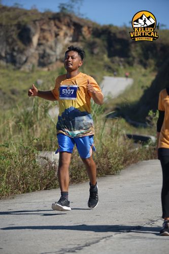 Race photo from Kelud Vertical Challenge 2024