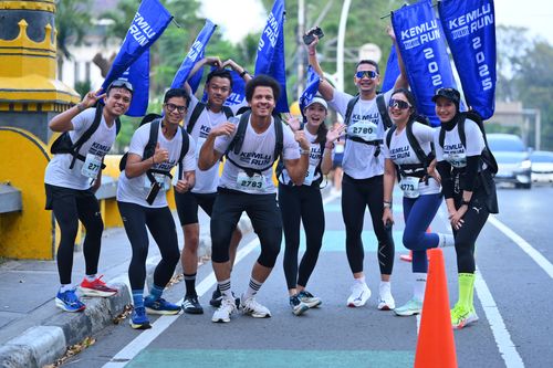 Race photo from KEMLU RUN 2025