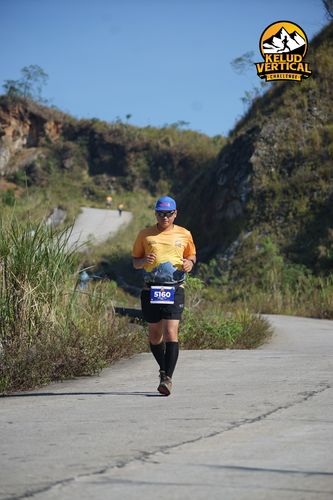 Race photo from Kelud Vertical Challenge 2024