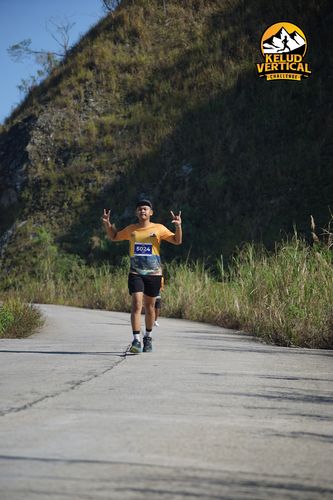 Race photo from Kelud Vertical Challenge 2024