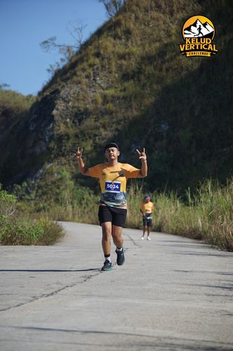 Race photo from Kelud Vertical Challenge 2024