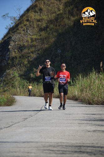Race photo from Kelud Vertical Challenge 2024