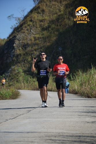 Race photo from Kelud Vertical Challenge 2024