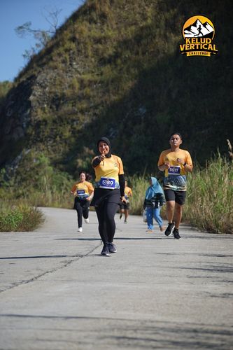 Race photo from Kelud Vertical Challenge 2024