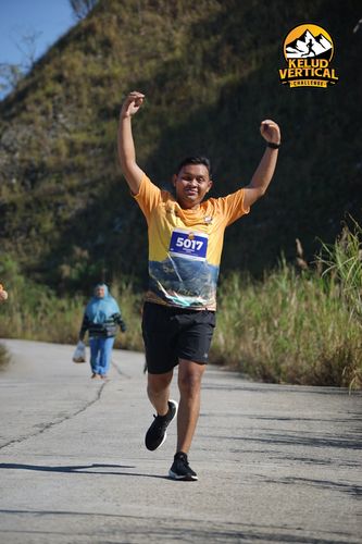 Race photo from Kelud Vertical Challenge 2024