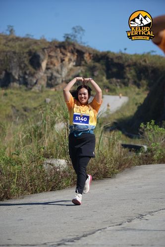 Race photo from Kelud Vertical Challenge 2024