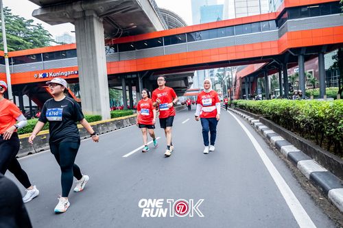 Race photo from ONE RUN 10K 2025