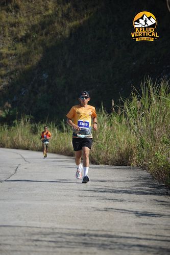 Race photo from Kelud Vertical Challenge 2024