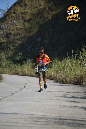 Race photo from Kelud Vertical Challenge 2024