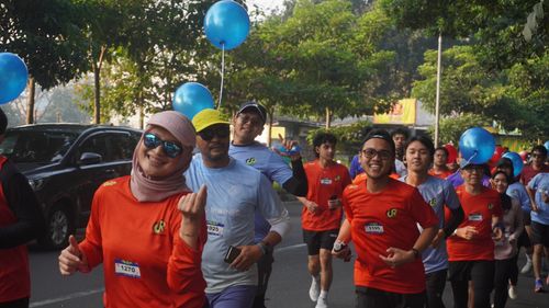 Race photo from Happy One Decade Unpad Runner