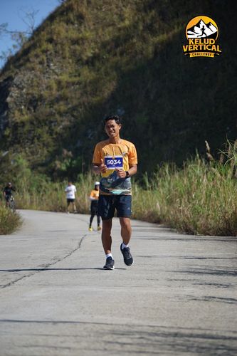 Race photo from Kelud Vertical Challenge 2024