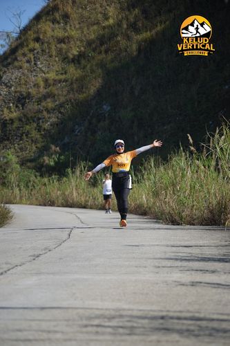 Race photo from Kelud Vertical Challenge 2024