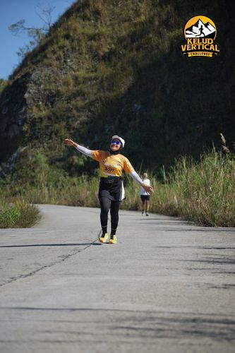 Race photo from Kelud Vertical Challenge 2024