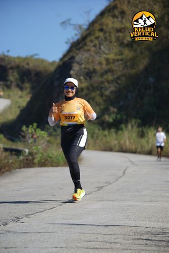 Race photo from Kelud Vertical Challenge 2024