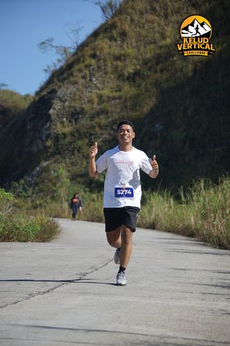 Race photo from Kelud Vertical Challenge 2024