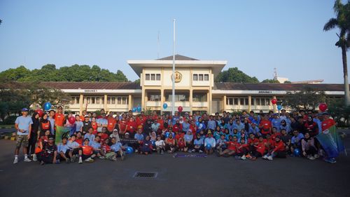 Race photo from Happy One Decade Unpad Runner