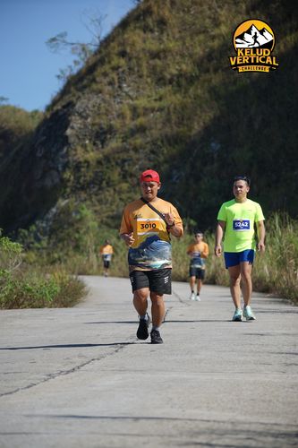 Race photo from Kelud Vertical Challenge 2024