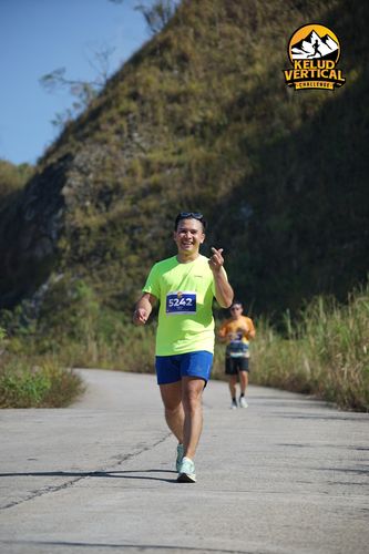 Race photo from Kelud Vertical Challenge 2024