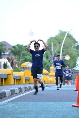 Race photo from KEMLU RUN 2025