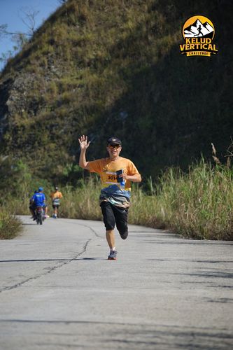Race photo from Kelud Vertical Challenge 2024