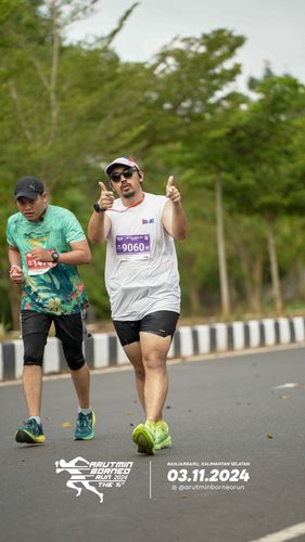 Race photo from Arutmin Borneo Run 2024