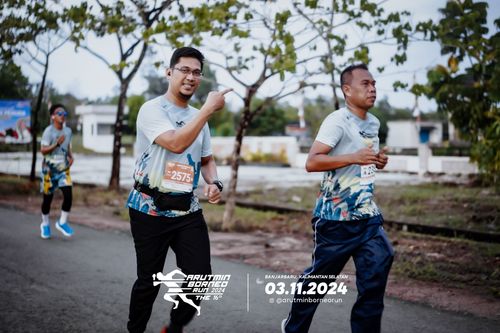 Race photo from Arutmin Borneo Run 2024