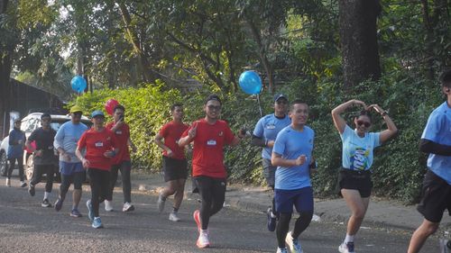 Race photo from Happy One Decade Unpad Runner