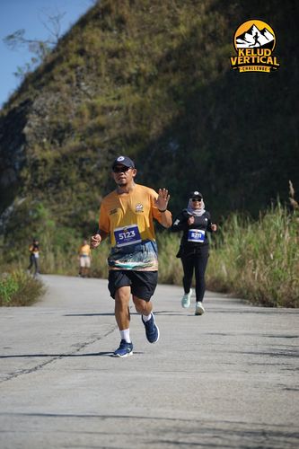 Race photo from Kelud Vertical Challenge 2024